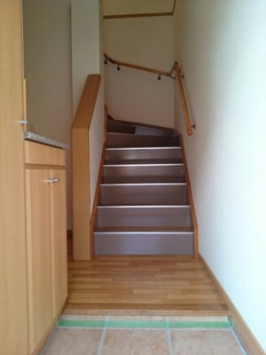 【玄関】 | リヴァーパークＣ | 落ち着いた玄関です