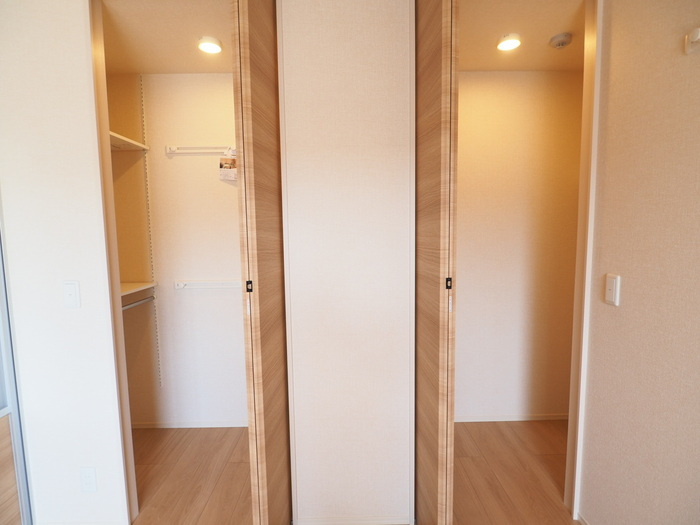 川崎市多摩区長尾５丁目のアパートの収納