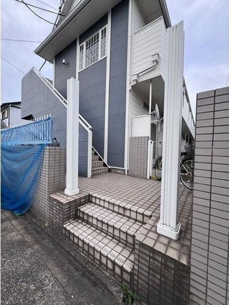 エスポワール錦のエントランス|建物の内部です