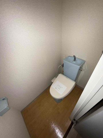 ヴィレ・デ・アンファンのトイレ|コンパクトで使いやすいトイレです