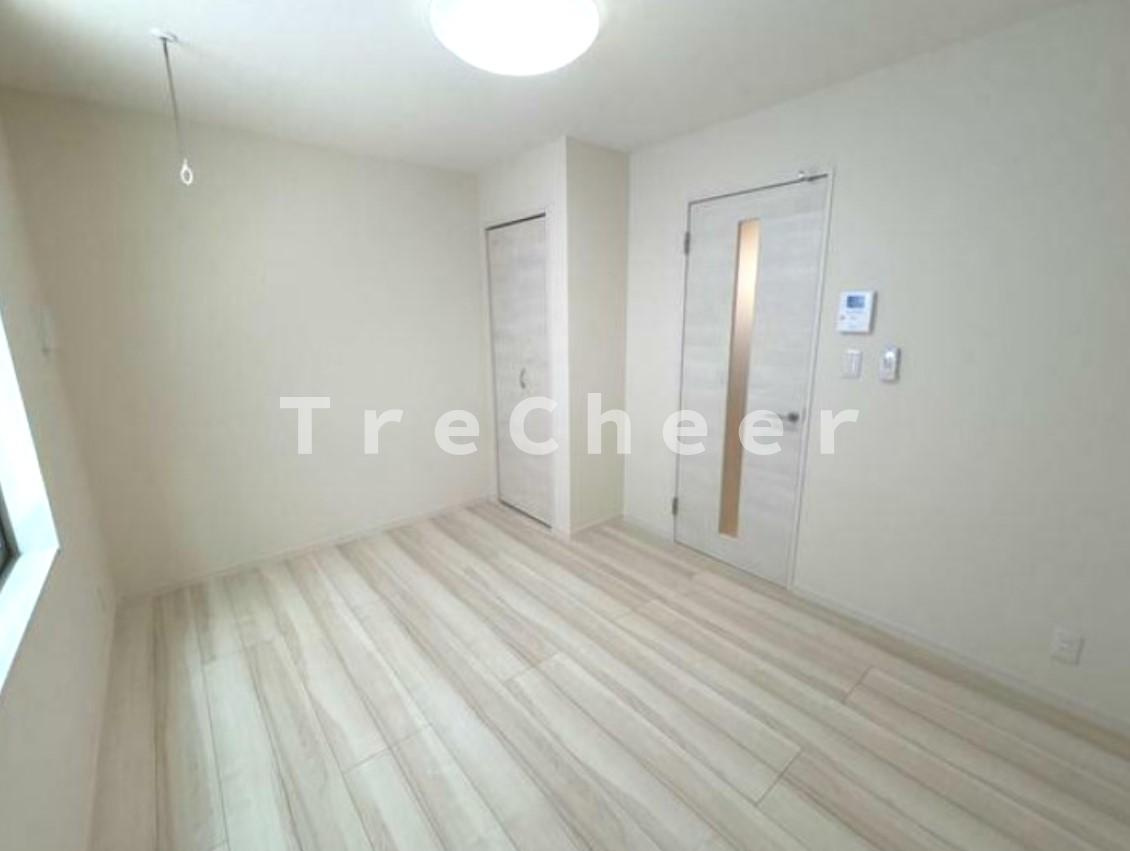 エーレ本蓮沼の居間・リビング