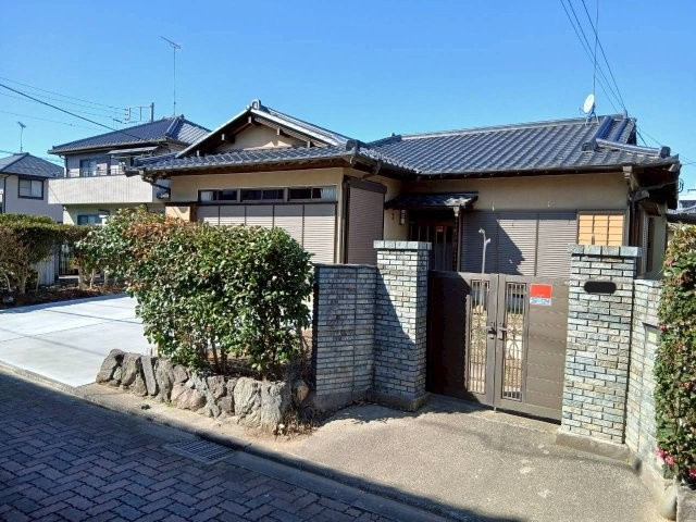 松葉町１丁目貸家の外観