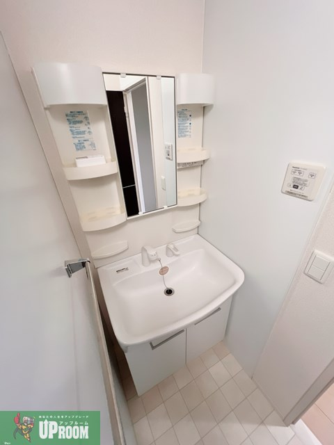 ムーンライトＢ棟の洗面所