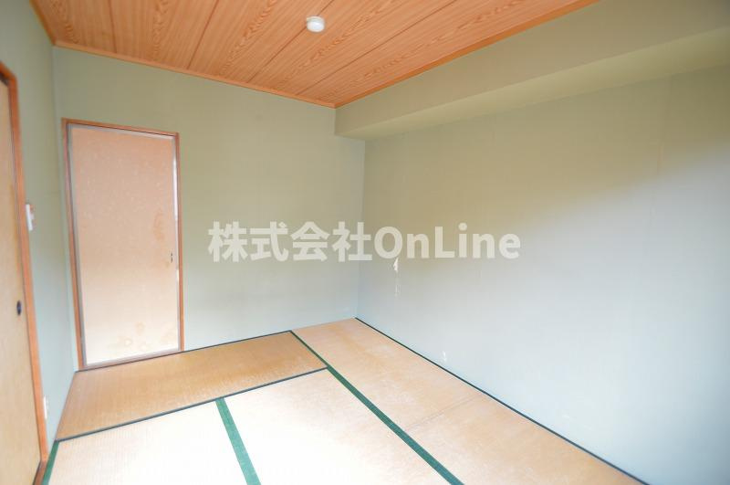 びわ楠根の和室