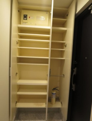 【玄関】 | ダイナシティ新中野