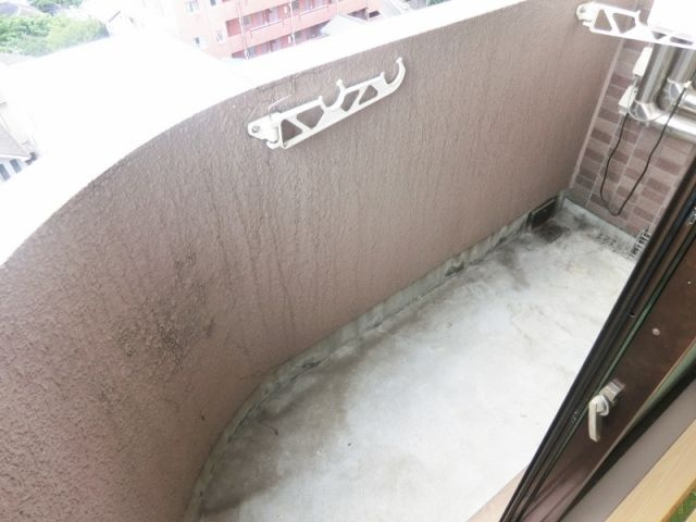 さいたま市浦和区常盤３丁目の賃貸マンションのバルコニー|別室参考写真です。