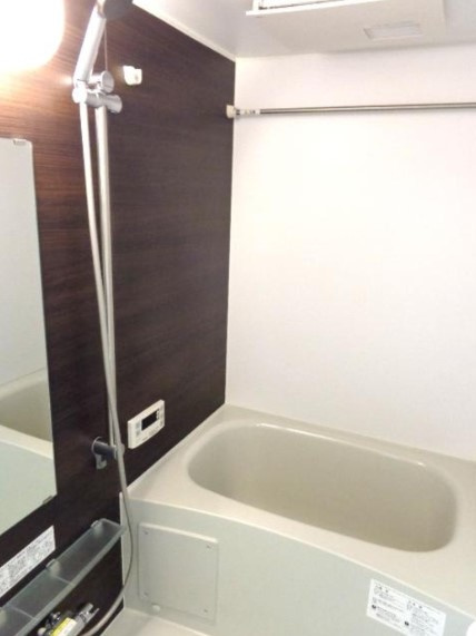 エスポワール新広の浴室