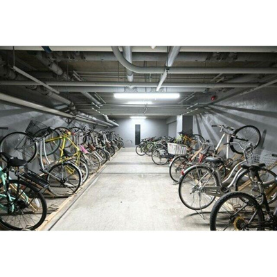 【その他共用部分】 | グラツィア方南町 | 駐輪場完備。