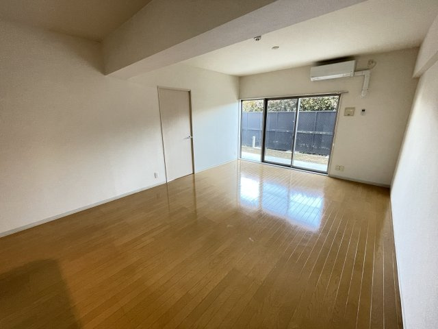 ホビアルフェンテの居間・リビング