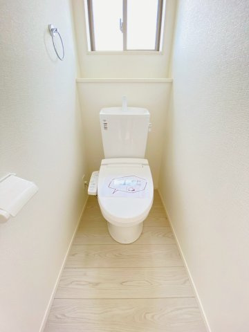 よかタウン／菊池郡大津町大字町10期／2号棟のトイレ
