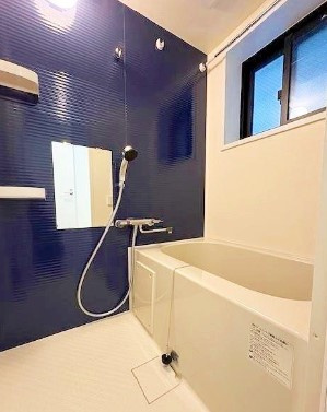 PRATIQUE西荻窪の浴室