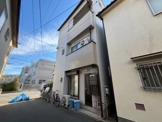 【外観】 | 北加賀屋１丁目　中古戸建 | セブンイレブンまで徒歩２分！ちょっとしたお買い物に便利ですね！