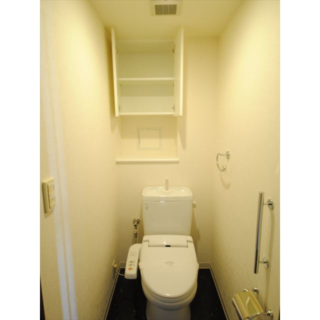 レキシントンスクエア白金高輪のトイレ