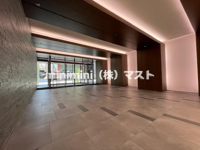 グランセジュール大国町のロビー