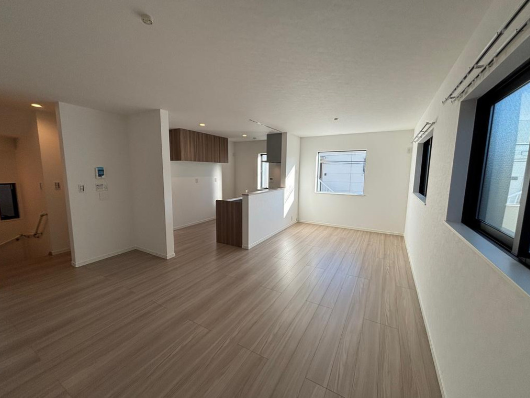 横浜市鶴見区下末吉3丁目 新築戸建て【仲介手数料無料】の居間・リビング