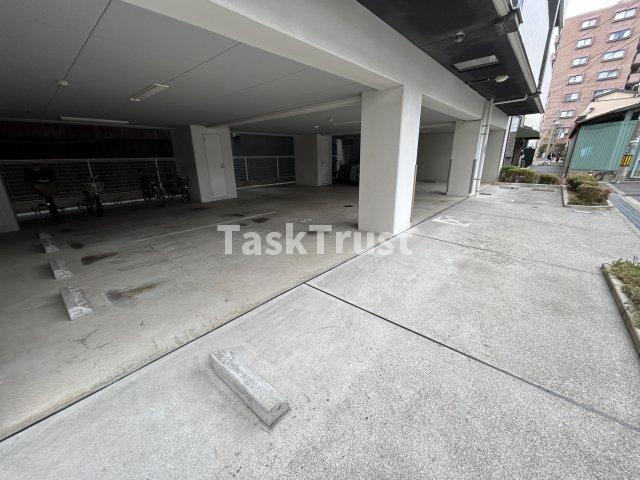 【駐車場】 | AVANTI