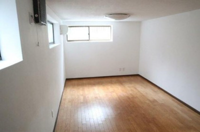 【寝室】 | 梅里２丁目戸建