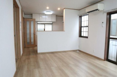 【居間・リビング】 | 梅里２丁目戸建