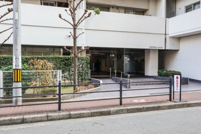 【エントランス】 | 土佐堀ビューハイツ | 複数路線利用可能な便利な立地♪