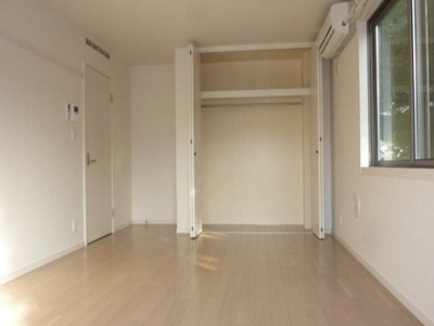 【寝室】 | パラディア