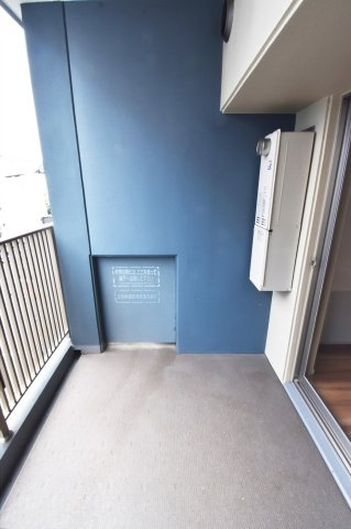 サヴォイコートオブアームズ　8階のバルコニー|別号室のものです。現状優先になります。