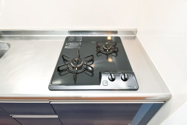 サヴォイコートオブアームズ　8階のキッチン|別号室のものです。現状優先になります。