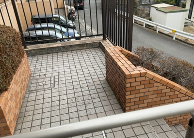 【内装】 | ライオンズマンション本厚木 | 共用部分は、一棟の建物に住む区分所有者全員が共同で所有するとし、共用部分の管理、補修などは、区分所有者で形成される管理組合が行います。個人の判断で勝手に変更することはできませんので覚えておきましょう。