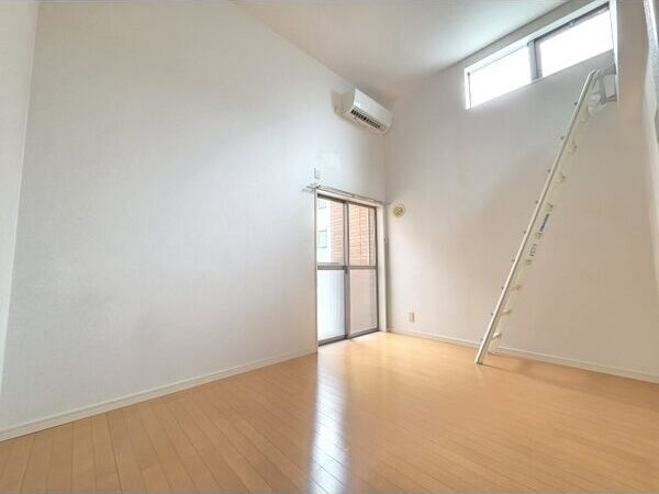 アルテーシアの内装