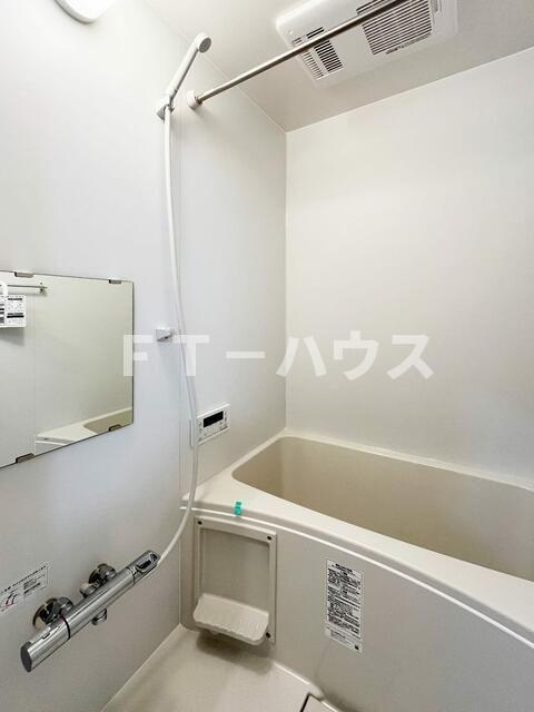 ベレガンス八千代台ＩＩの浴室