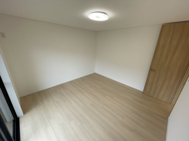 みどりが丘フルリノベーション中古住宅の洋室