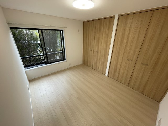 みどりが丘フルリノベーション中古住宅の洋室
