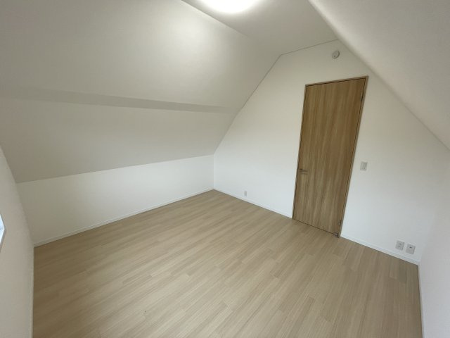 みどりが丘フルリノベーション中古住宅の洋室