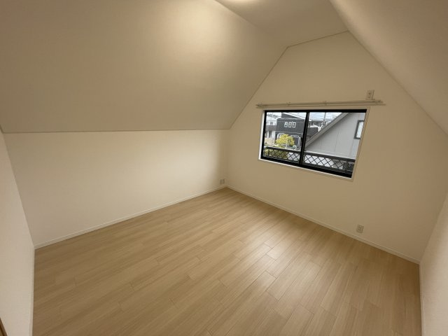 みどりが丘フルリノベーション中古住宅の洋室