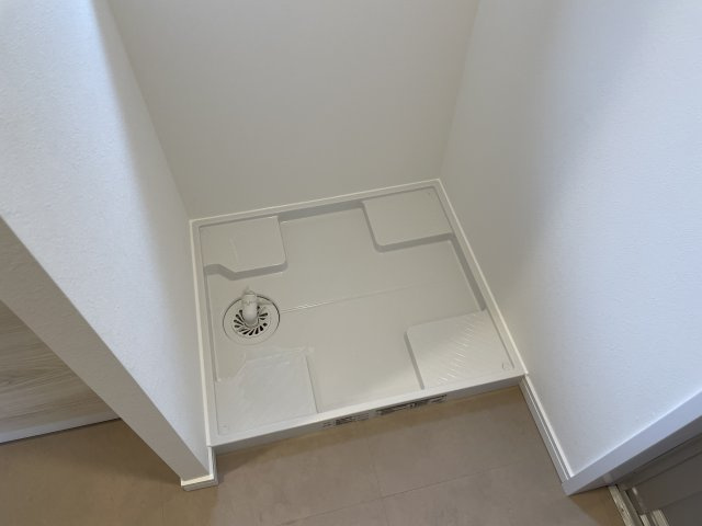 みどりが丘フルリノベーション中古住宅のランドリースペース