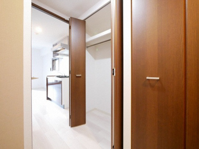 【収納】 | JMFレジデンス大阪福島 | 専用の収納スペースです