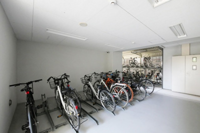 【その他共用部分】 | JMFレジデンス大阪福島 | 宅配ボックスです