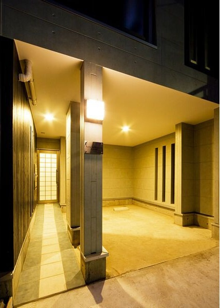 フォルテ桜山のエントランス