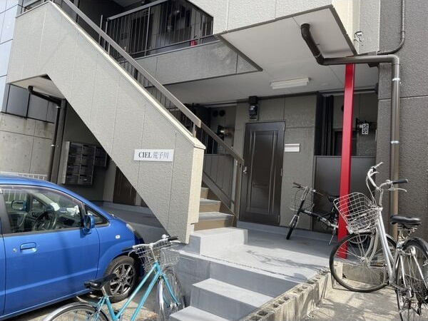 CIEL荒子川のエントランス|清潔なエントランスです
