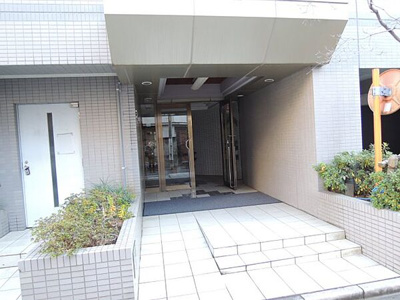 【エントランス】 | 岩城ハイム日暮里