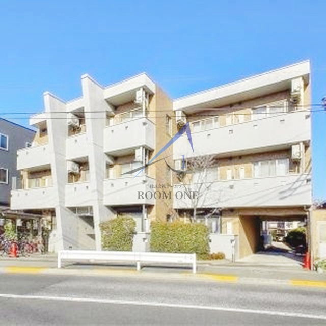 ラコリッタカラスヤマ