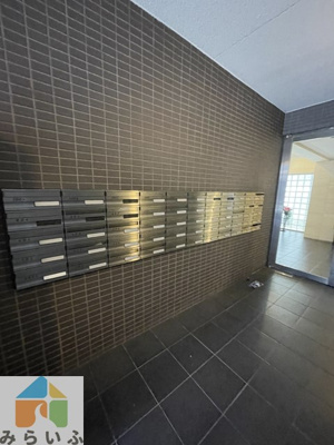 【エントランス】 | エルミタージュ新栄