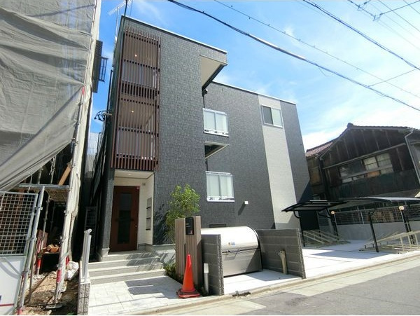 リブリ・グランシャインゴキソの外観