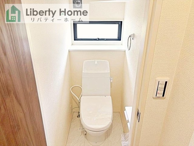 第1常総市坂手町　新築戸建　1号棟のトイレ