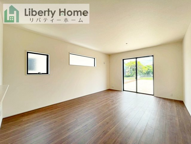 第1常総市坂手町　新築戸建　1号棟の居間・リビング