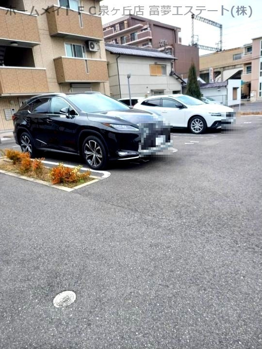 リブレB棟の駐車場