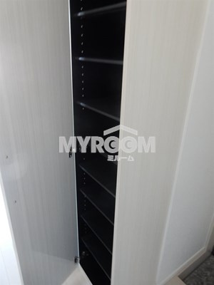 ａｖｅｎｉｒ永福(アヴニールエイフク) の収納|シューズボックス★