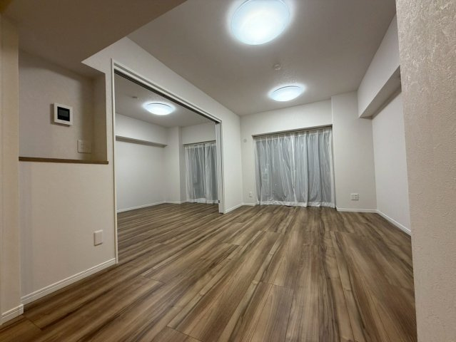 サンマンション青葉台ガーデンの居間・リビング