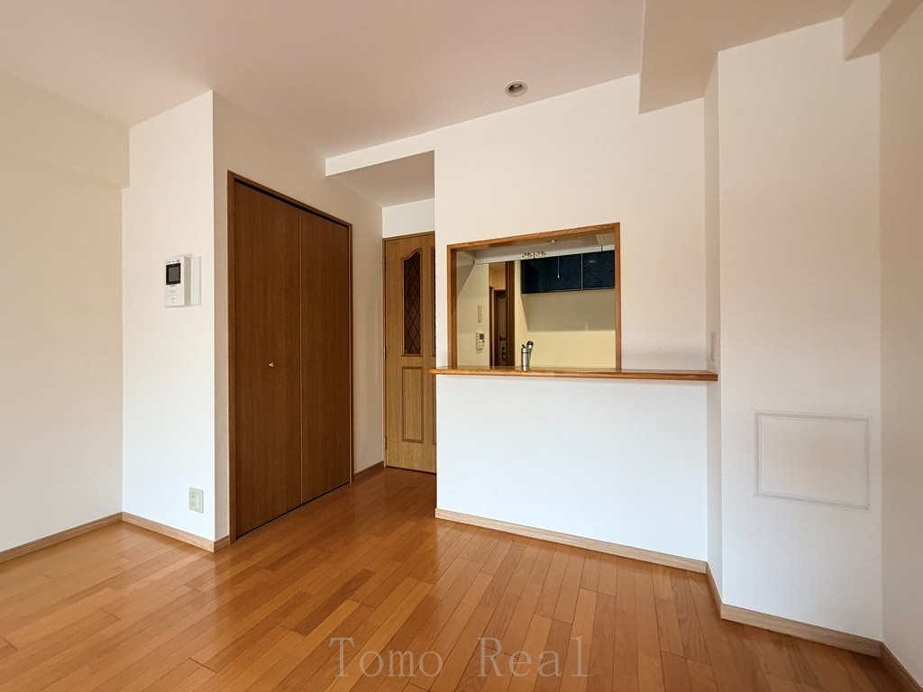 秀和溜池山王レジデンスの居間・リビング