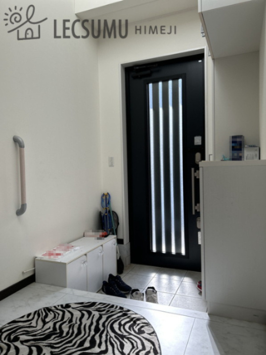 揖保郡太子町鵤/中古戸建の玄関