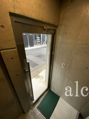 N・Y・TORTUGAのロビー